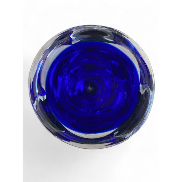 Vintage Art Glass Vase With Swirled Design Cobalt Blue & Clear Handcrafted Decor - Picture 4 of 5